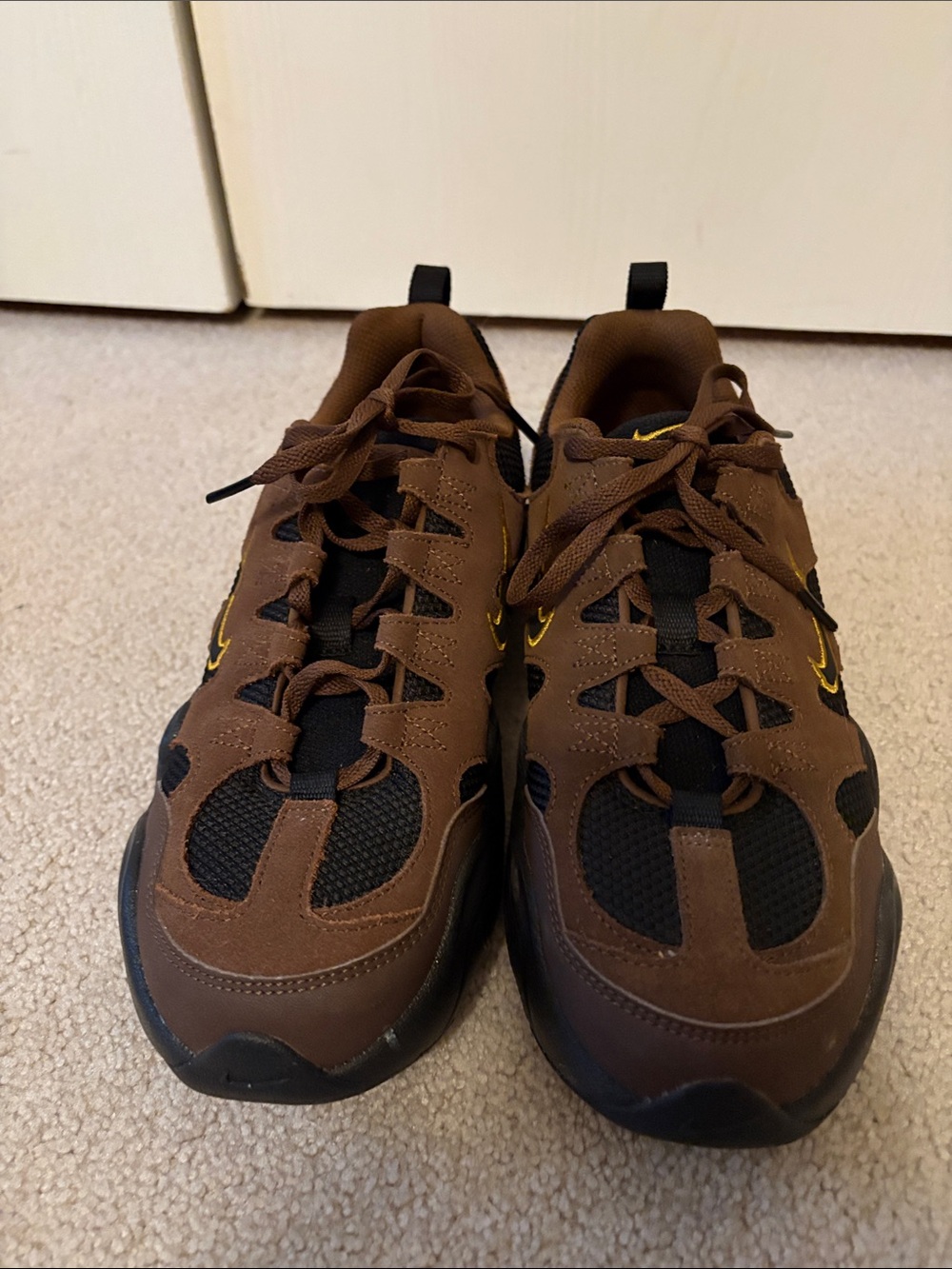 Nike Tech Hera Women’Brown and Black Athletic Trail Sneakers with Yellow Accents